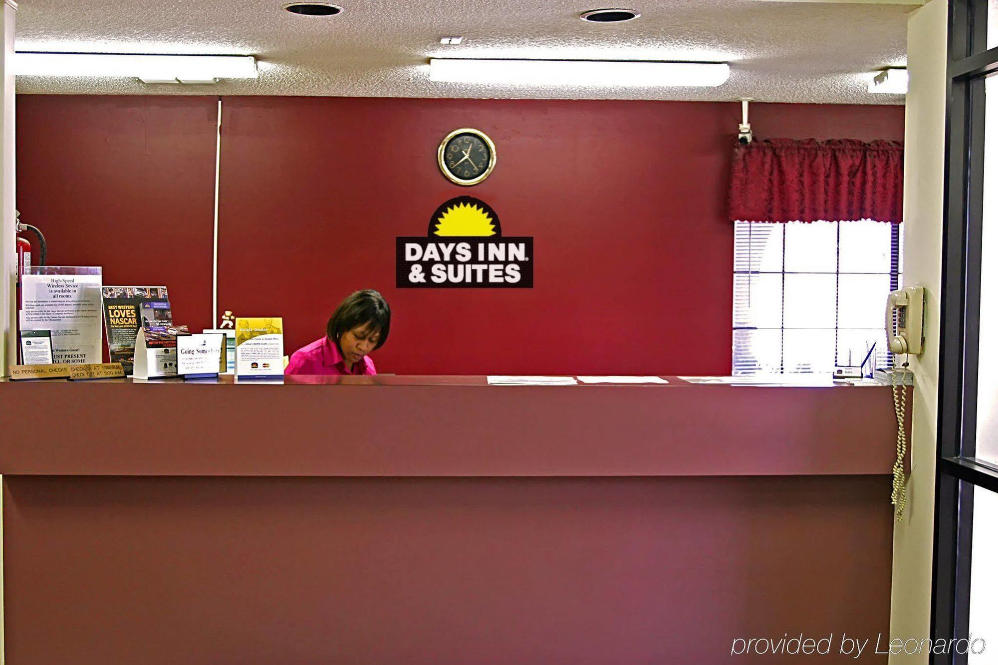 Days & By Wyndham Hotel
